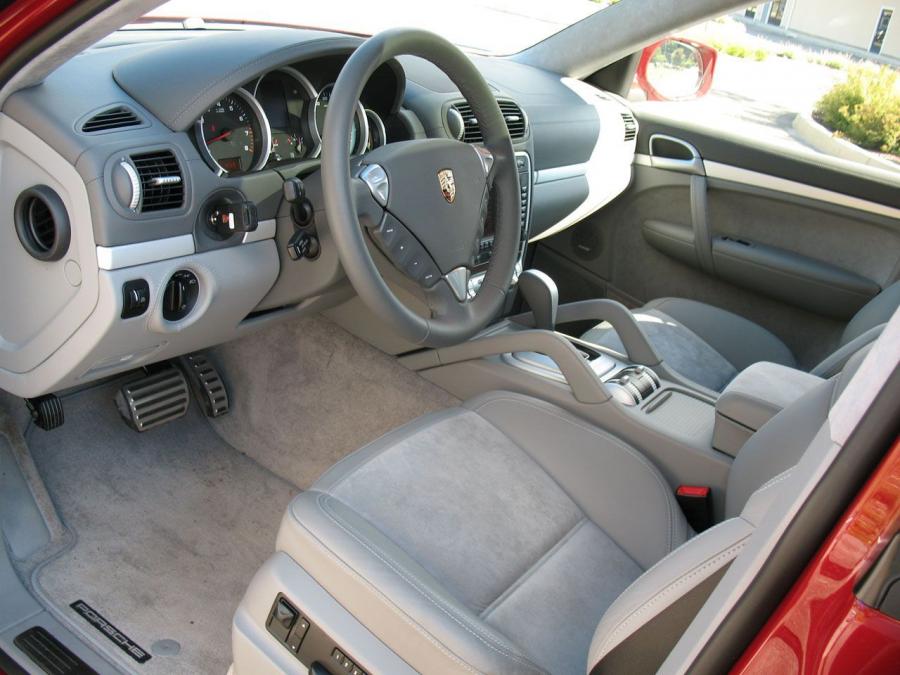  Porsche Cayenne GTS 2007 года  (фото 28 из 77)